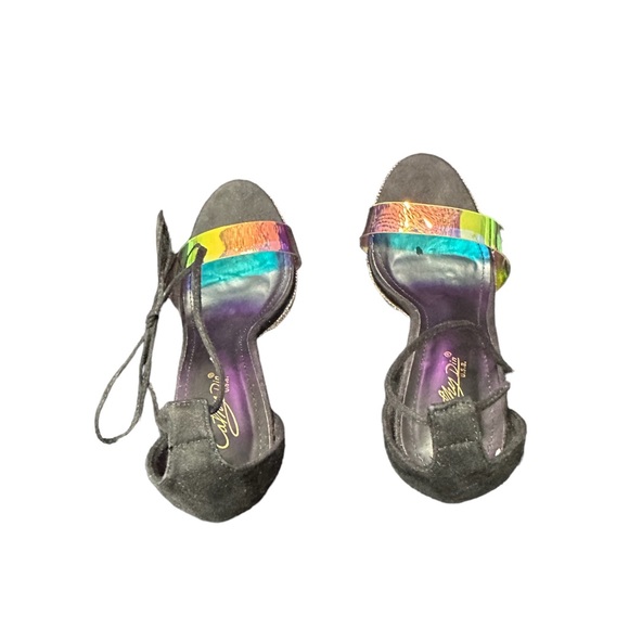 Womens Cathy Din Platform Rhinestone Heels Black/Chameleon Straps Size 8 - Picture 2 of 8